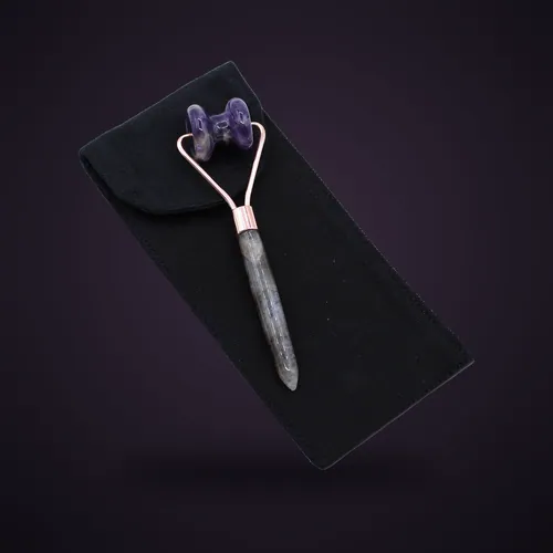 Gemstone Jawline Roller - Amethyst – Gemstone Face Rollers from Starseed UK